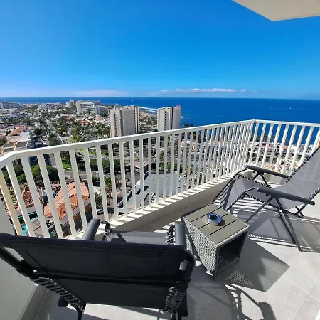 Panoramic Floor - Americas Apartment