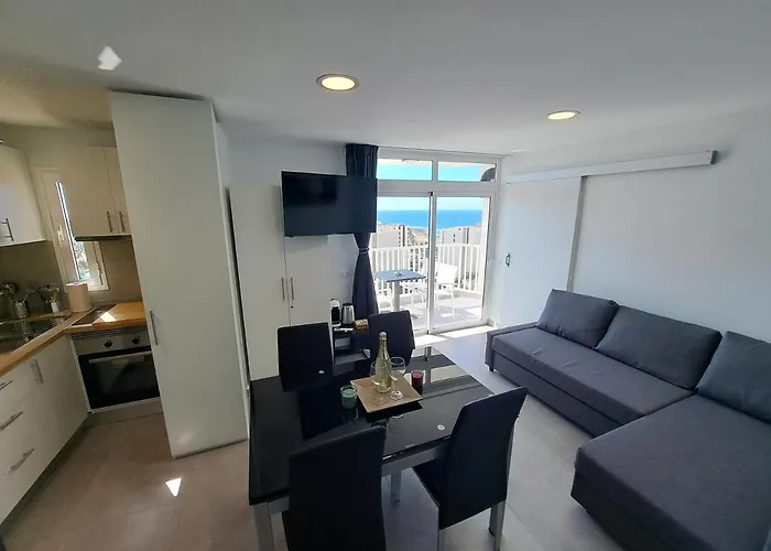 Apartment Panoramic Floor - Americas *